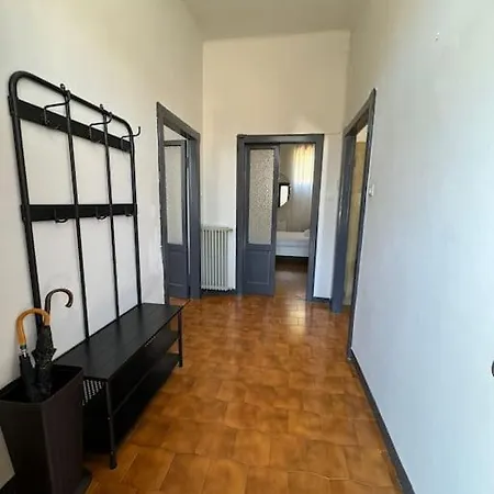 Vicino Al Centro Di * Como