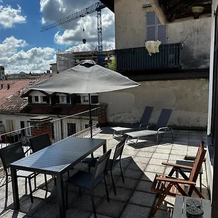 Vicino Al Centro Di Apartament