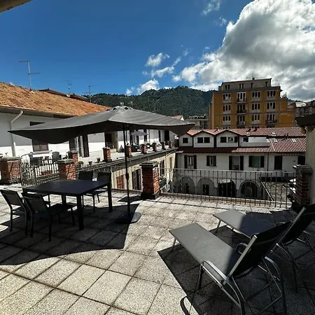 Vicino Al Centro Di Apartament Como